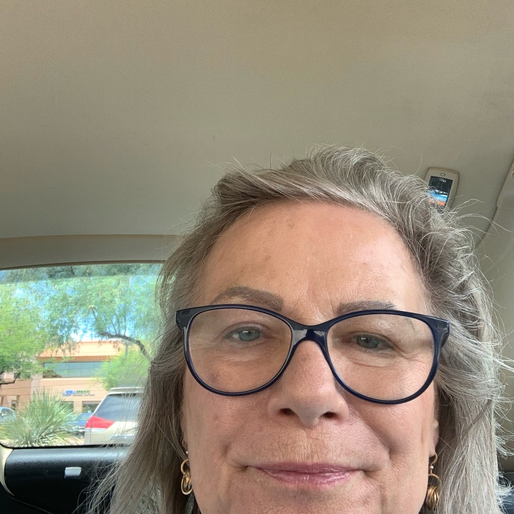 Meet your Posher, Diane